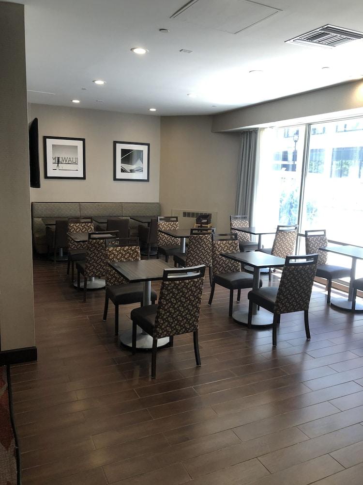 Hampton Inn & Suites Milwaukee Downtown Kültér fotó