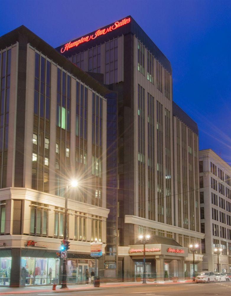 Hampton Inn & Suites Milwaukee Downtown Kültér fotó